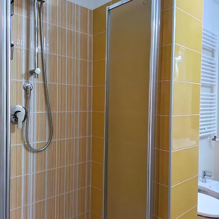 Helios Pj -